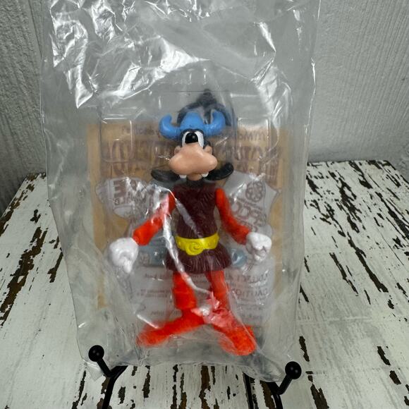 McDonald's Mickey & Friends Goofy in Norway 1993 Adventure at Walt Disney NOS - Picture 2 of 2